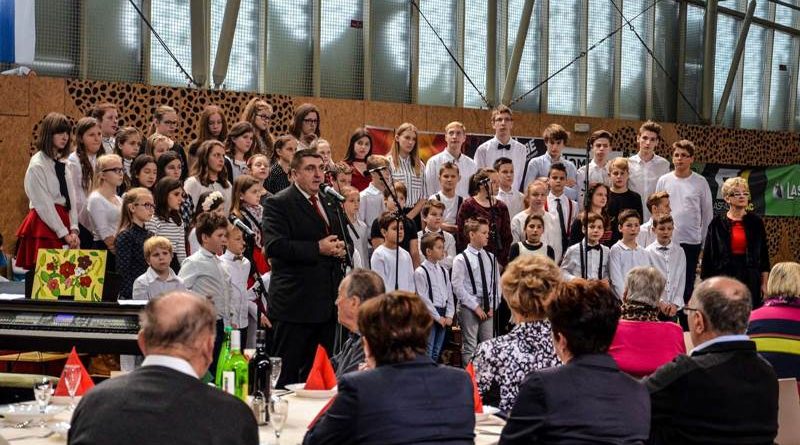 srecanje_misje_z_upokojenci_2016_1
