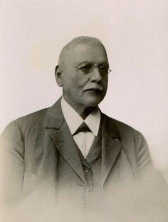 gustav_ipavec