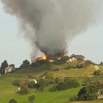 Zgorel gospodarski objekt v Šmarju pri Jelšah. Vzrok požara zaenkrat neznan (foto)