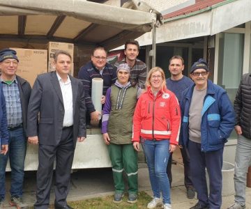 Zbiranje humanitarne pomoči v Šentjurju