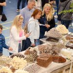 Festival vina in čokolade še enkrat več privabil obiskovalce na vinsko-čokoladno omamo v Podčetrtek