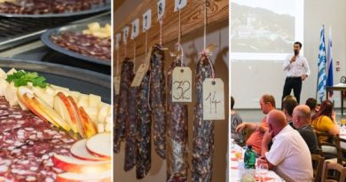 Salamijada 2022 na Sladki Gori: nagrajene najboljše salame, gostje ob glasbi pokušali izdelke