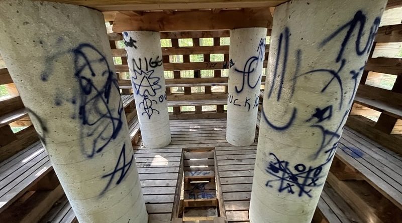 Pozivi k prenehanju vandalizma v Šmarju pri Jelšah (foto)